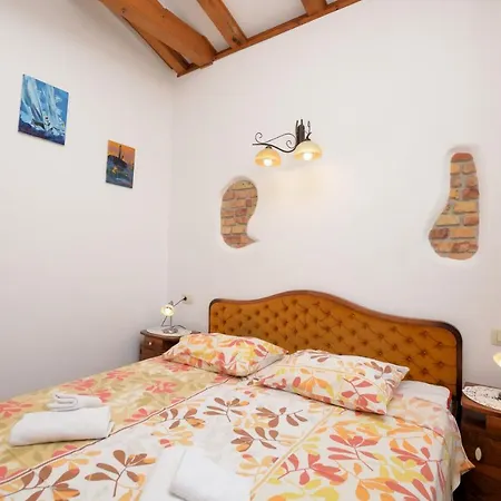 Holiday home House Pobri